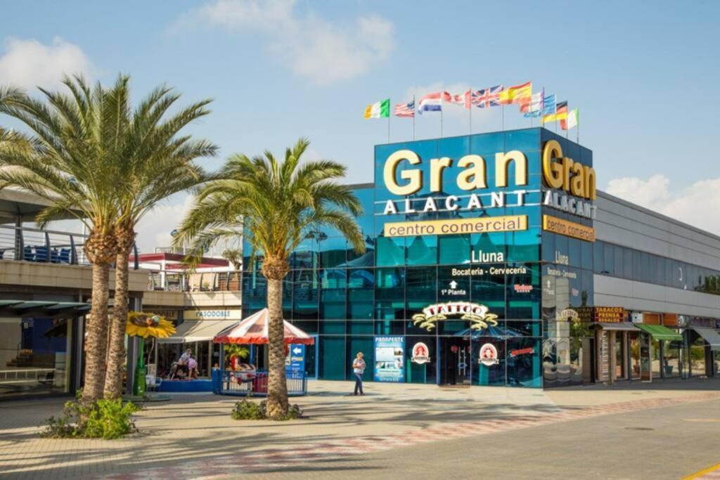Great Sun Terrace Close To Beach Gran Alacant Buitenkant foto